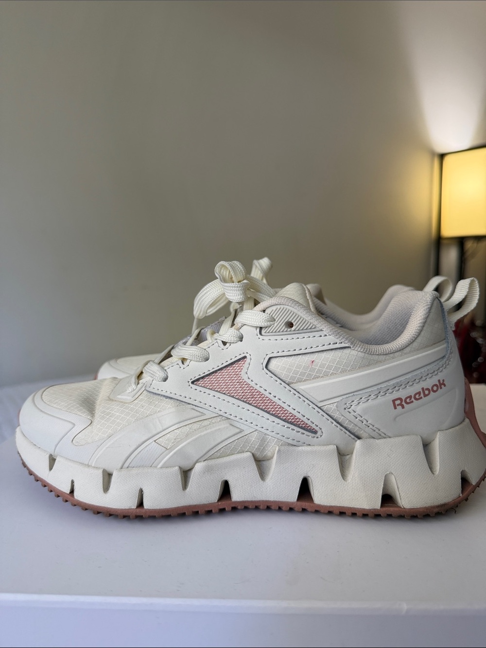 Reebok Off-White/Cream Lace-Up Casual Sneakers